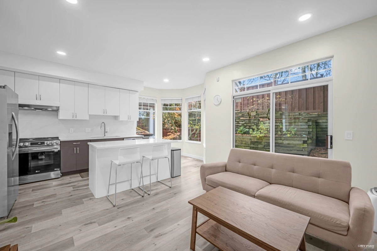 Bedroom 2 Photo of 19 5950 Oakdale Road, Burnaby, BC