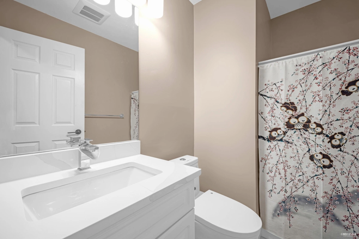 Front Yard Photo of 19 5950 Oakdale Road, Burnaby, BC