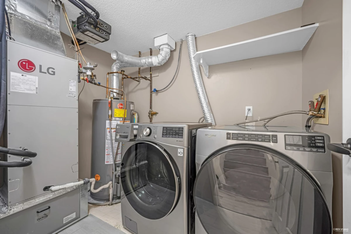 Garden / Landscaping Photo of 19 5950 Oakdale Road, Burnaby, BC