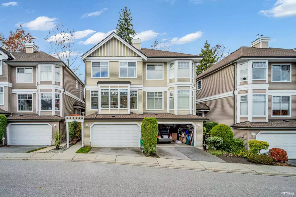 Kitchen Photo of 19 5950 Oakdale Road, Burnaby, BC