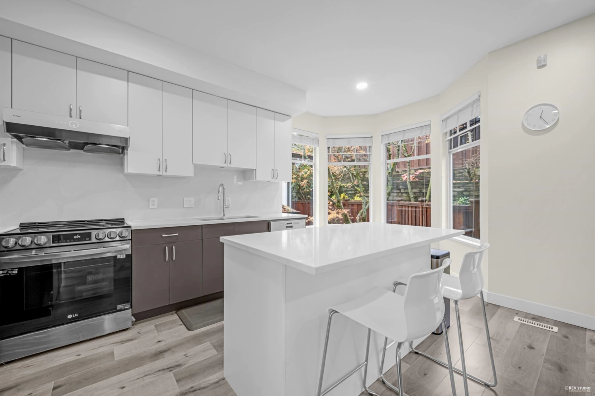 Powder Room Photo of 19 5950 Oakdale Road, Burnaby, BC