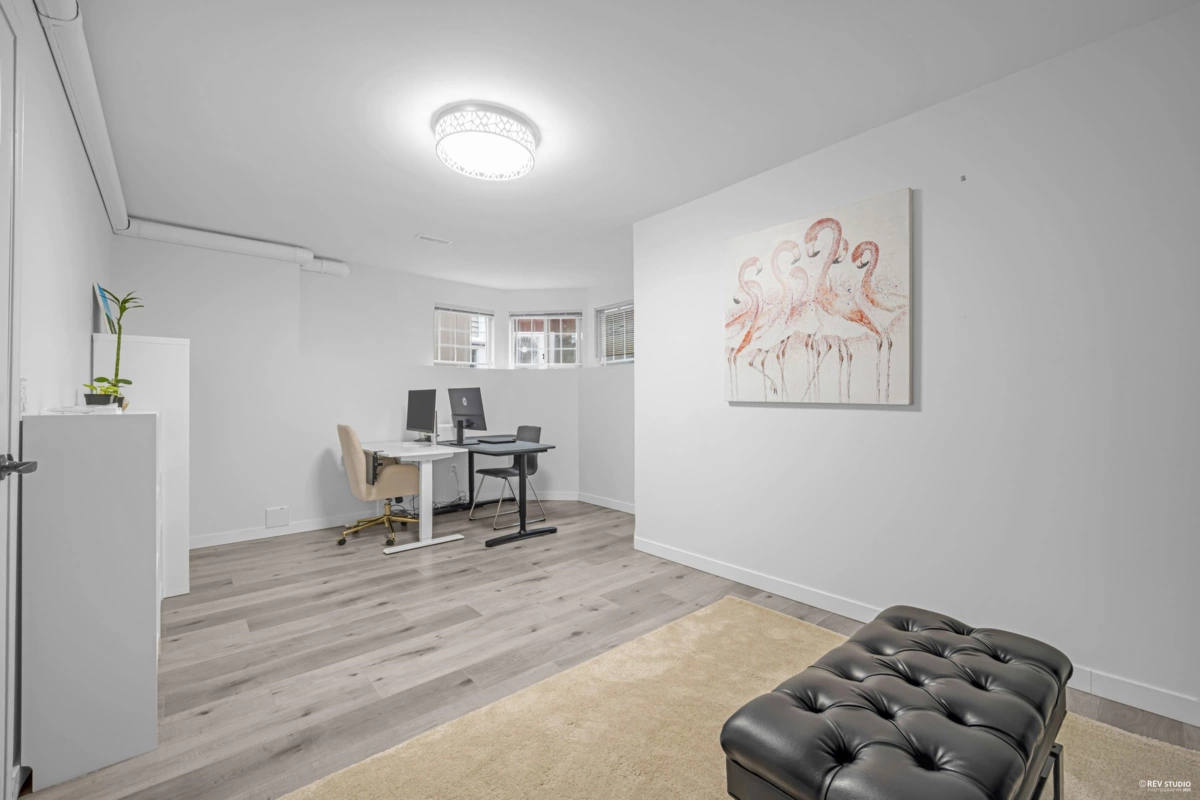 Staircase Photo of 19 5950 Oakdale Road, Burnaby, BC