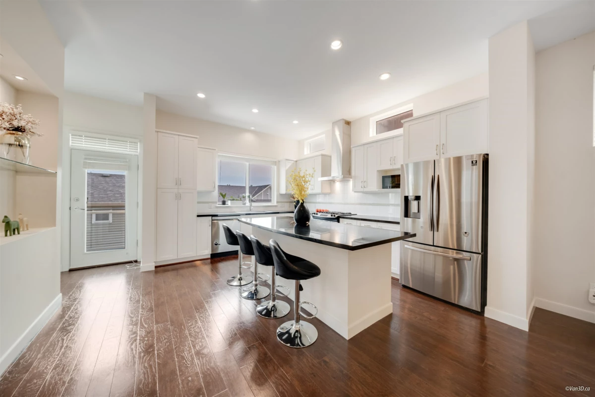 Dining Area Photo of 1249 Soball Street, Coquitlam, BC