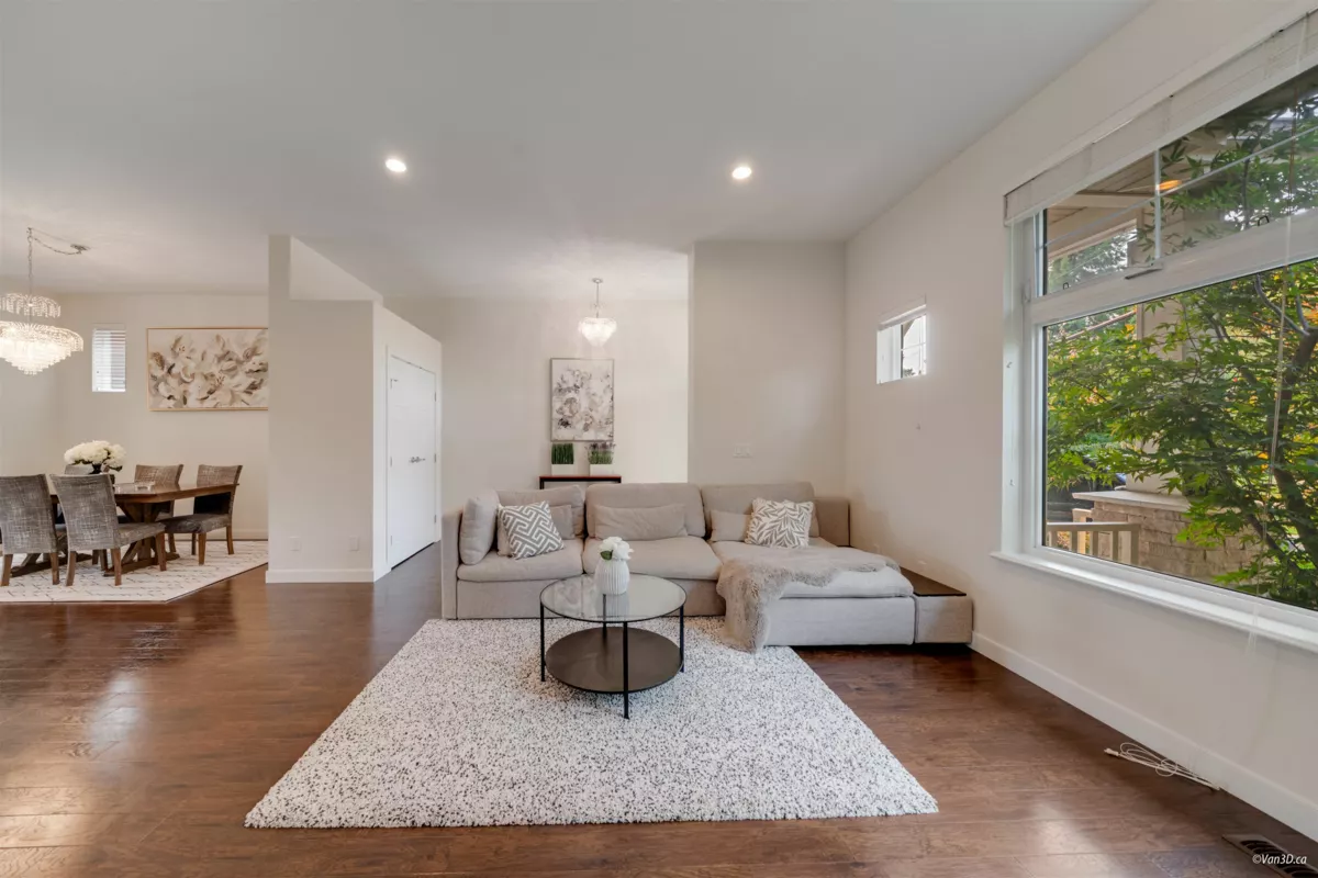 Kitchen Photo of 1249 Soball Street, Coquitlam, BC