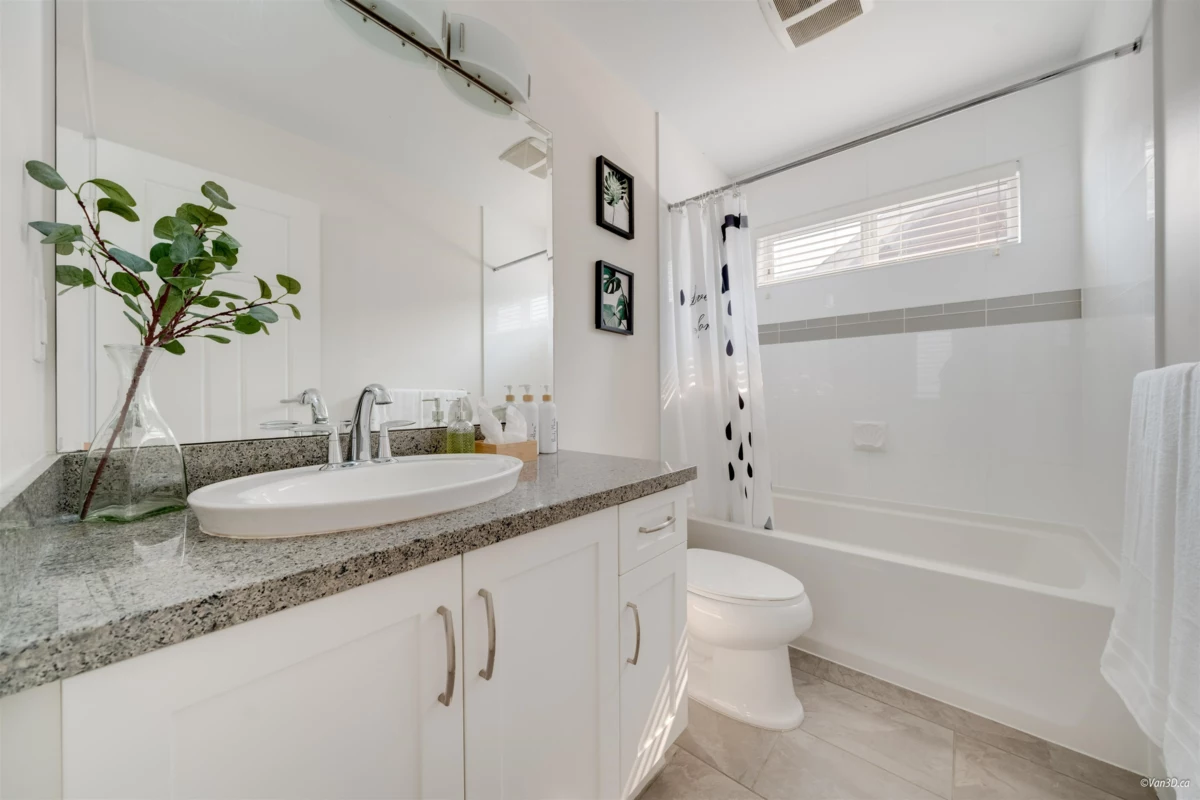 Swimming Pool Photo of 1249 Soball Street, Coquitlam, BC