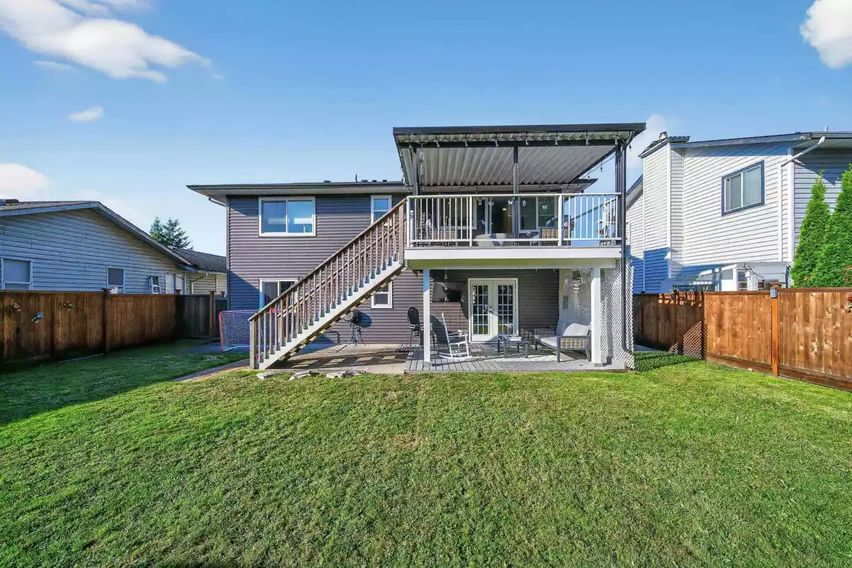 Backyard Photo of 20140 Bruce Avenue, Maple Ridge, BC