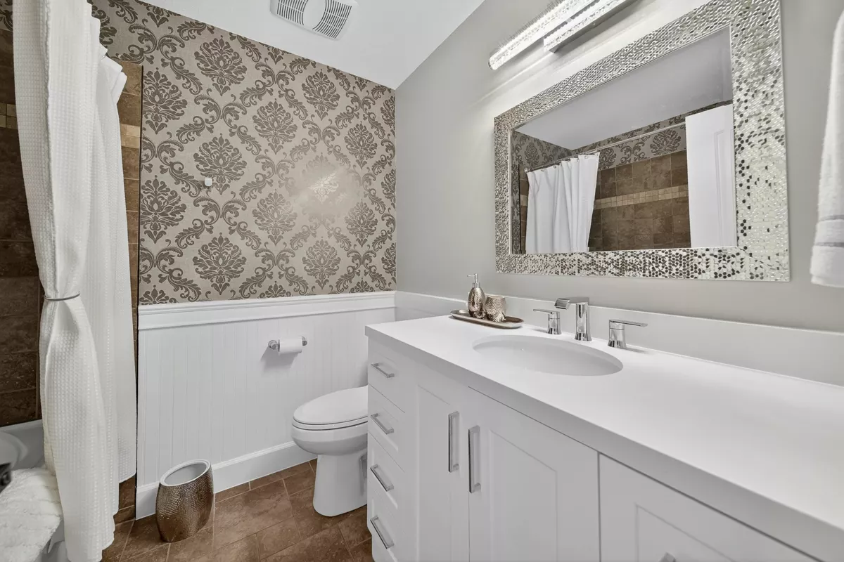 Bedroom 2 Photo of 20140 Bruce Avenue, Maple Ridge, BC