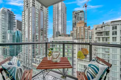 1507 1212 Howe Street, Vancouver, BC, Vancouver — Apartment/Condo for sale