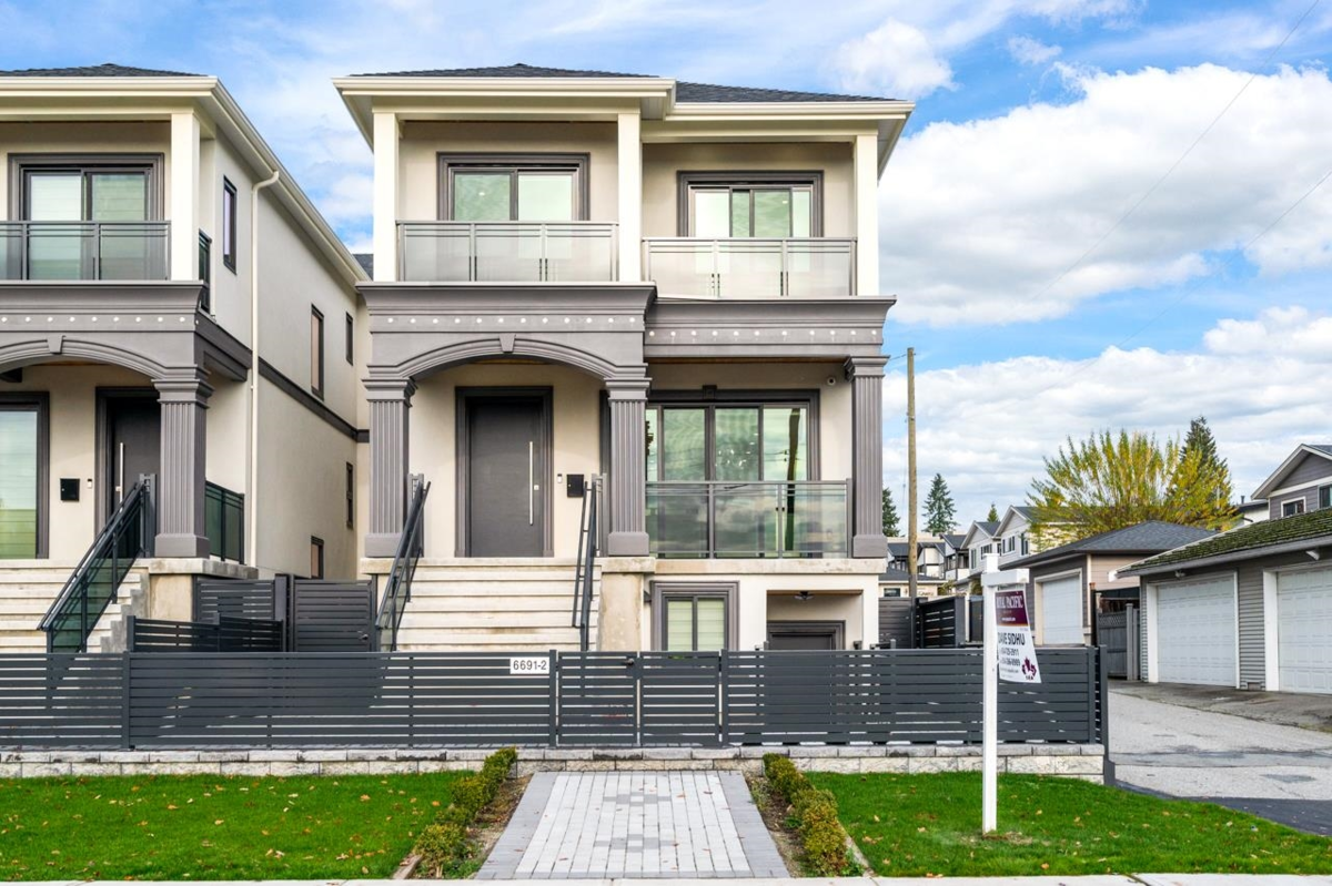 Exterior Rear Photo of 2 6691 Winch Street, Burnaby, BC