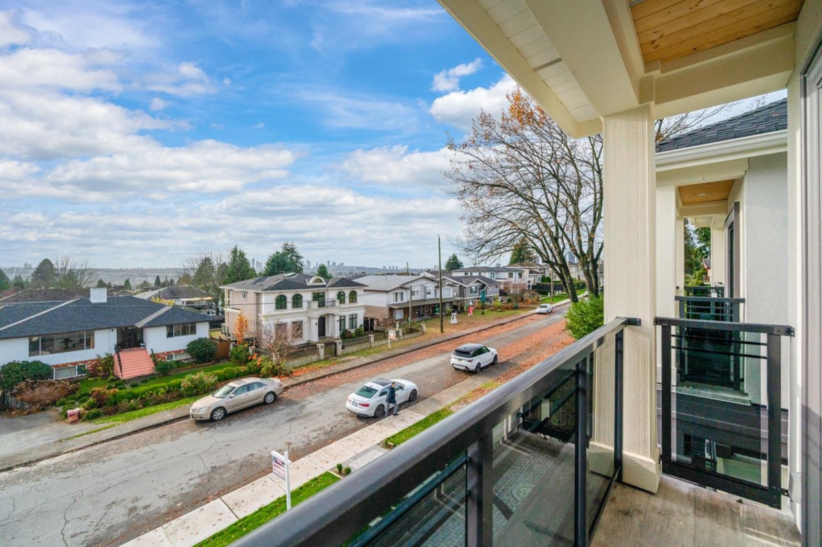 Garage Interior Photo of 2 6691 Winch Street, Burnaby, BC