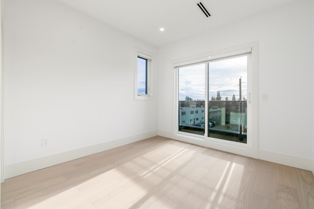 Hallway Photo of 2 6691 Winch Street, Burnaby, BC