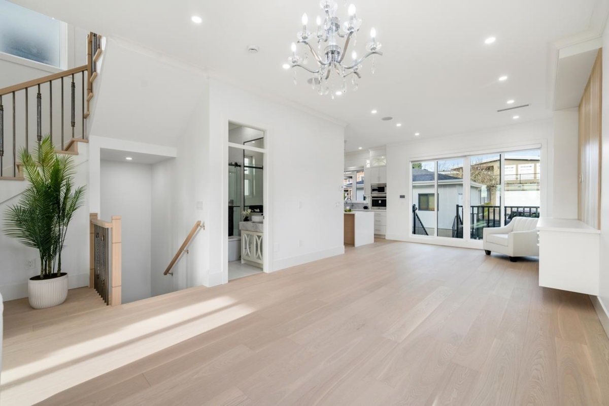 Kitchen Island Photo of 2 6691 Winch Street, Burnaby, BC