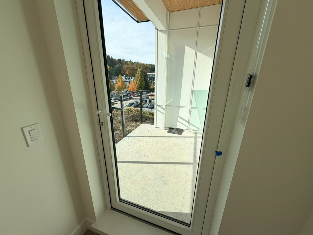 Primary Bathroom Photo of 411 111 Buller Street, Port Moody, BC