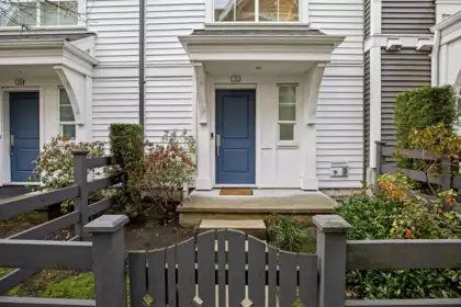 11 2838 Livingstone Avenue, Abbotsford, BC, Abbotsford — Townhouse for sale