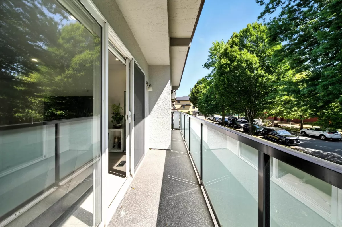 Mudroom Photo of 2545 E 43rd Avenue, Vancouver, BC