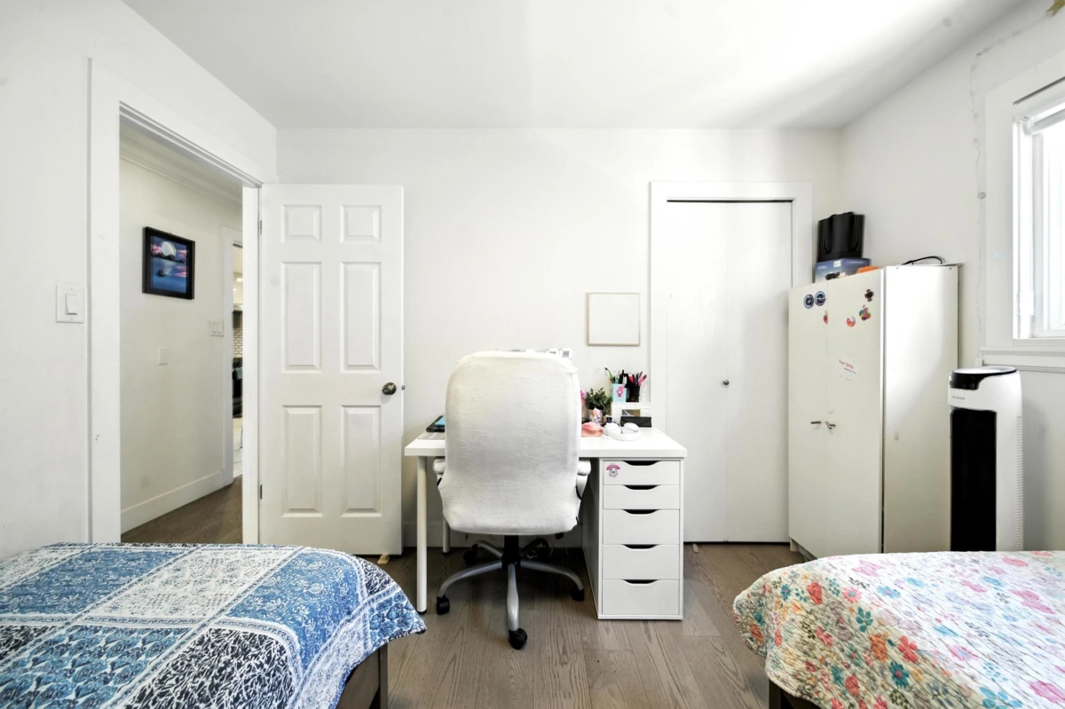 Pantry Photo of 2545 E 43rd Avenue, Vancouver, BC