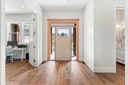 Hallway Photo of 4491 Bench Road, Chilliwack, BC