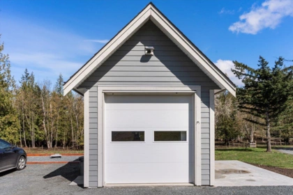 Hot Tub / Spa Photo of 4491 Bench Road, Chilliwack, BC