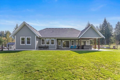 4491 Bench Road, Chilliwack, BC, Chilliwack — Single Family Residence for sale