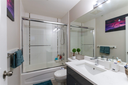 Guest Bathroom Photo of 5653 148a Street, Surrey, BC