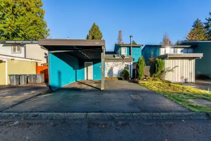 Backyard Photo of 3005 Firbrook Place, Coquitlam, BC