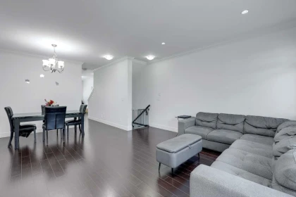 Breakfast Nook Photo of 9 6383 140 Street, Surrey, BC
