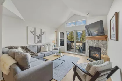 7 4890 Painted Cliff Road, Whistler, BC, Whistler — Townhouse for sale