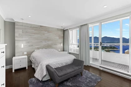 Hot Tub / Spa Photo of 3101 717 Jervis Street, Vancouver, BC