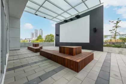 1201 13685 102 Avenue, Surrey, BC, Whalley — 1 bed apartment/condo for sale