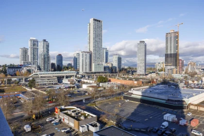 Office / Den Photo of 1201 13685 102 Avenue, Surrey, BC