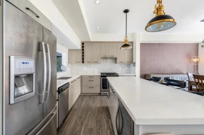 Kitchen Island Photo of 42 14057 60a Avenue, Surrey, BC