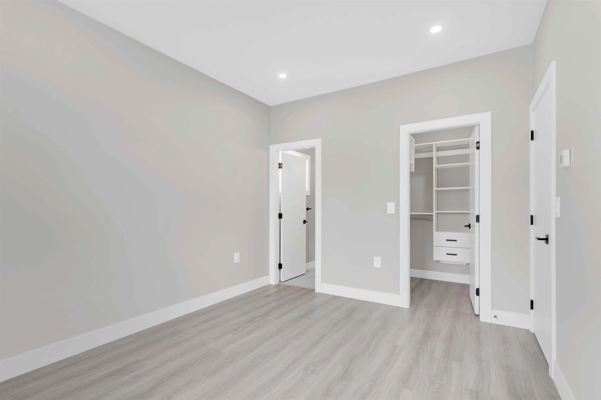 Hallway Photo of 5942 168 Street, Surrey, BC