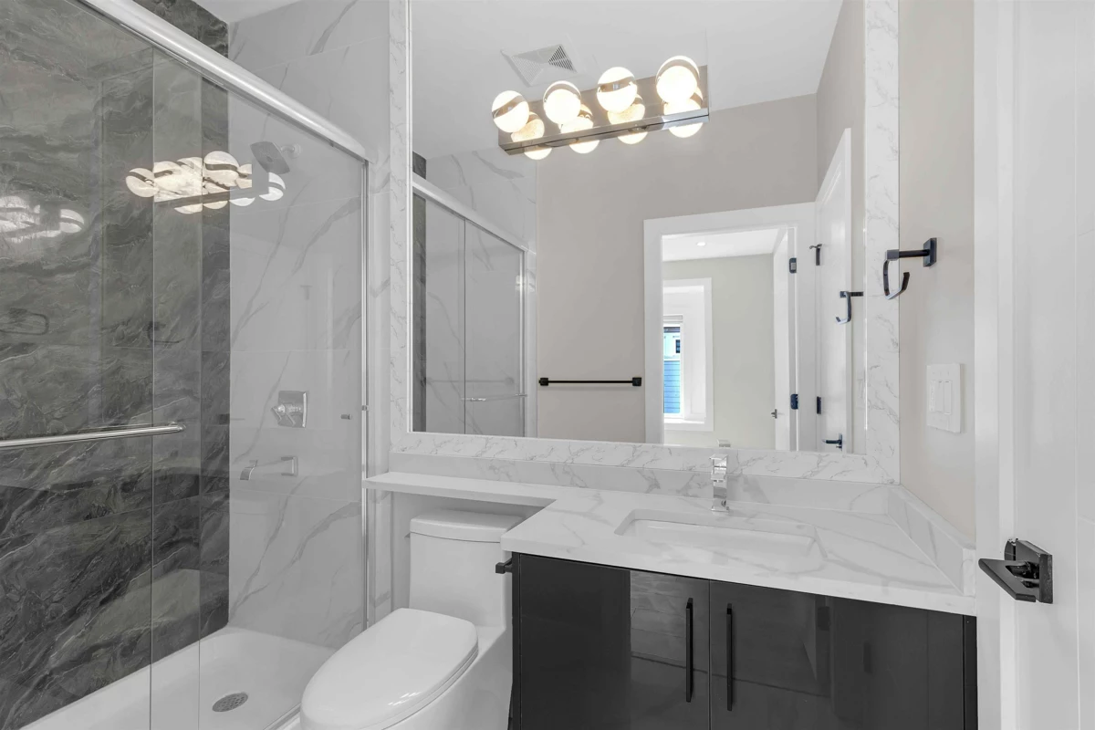 Mudroom Photo of 5942 168 Street, Surrey, BC