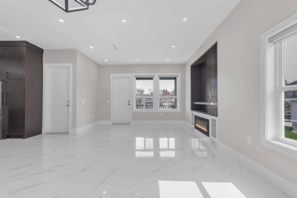 Kitchen Island Photo of 5942 168 Street, Surrey, BC
