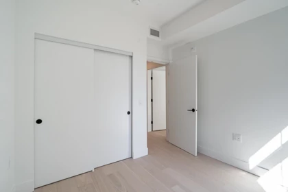 Entry Foyer Photo of 107 551 W 28th Avenue, Vancouver, BC