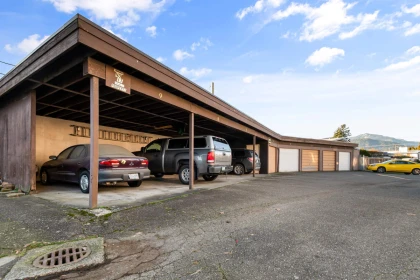 Garden / Landscaping Photo of 104 9516 Rotary Street, Chilliwack, BC