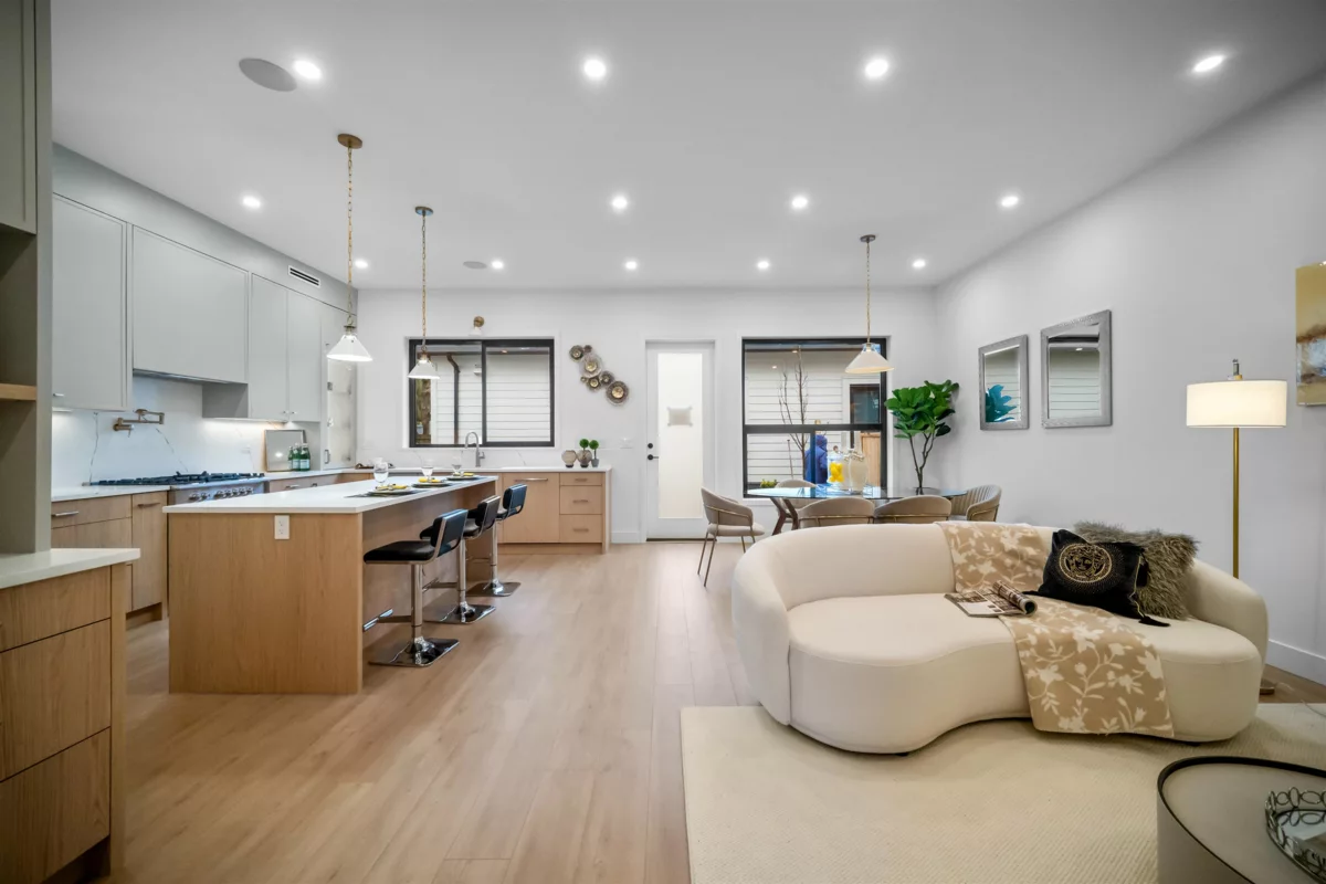 Dining Area Photo of 9214 114 Street, Delta, BC