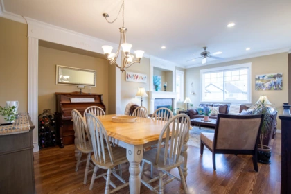 Primary Bedroom Photo of 8609 Tupper Boulevard, Mission, BC