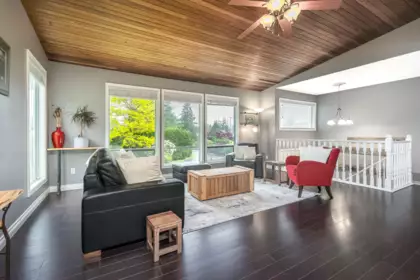 Kitchen Island Photo of 4440 Wilson Road, Yarrow, BC