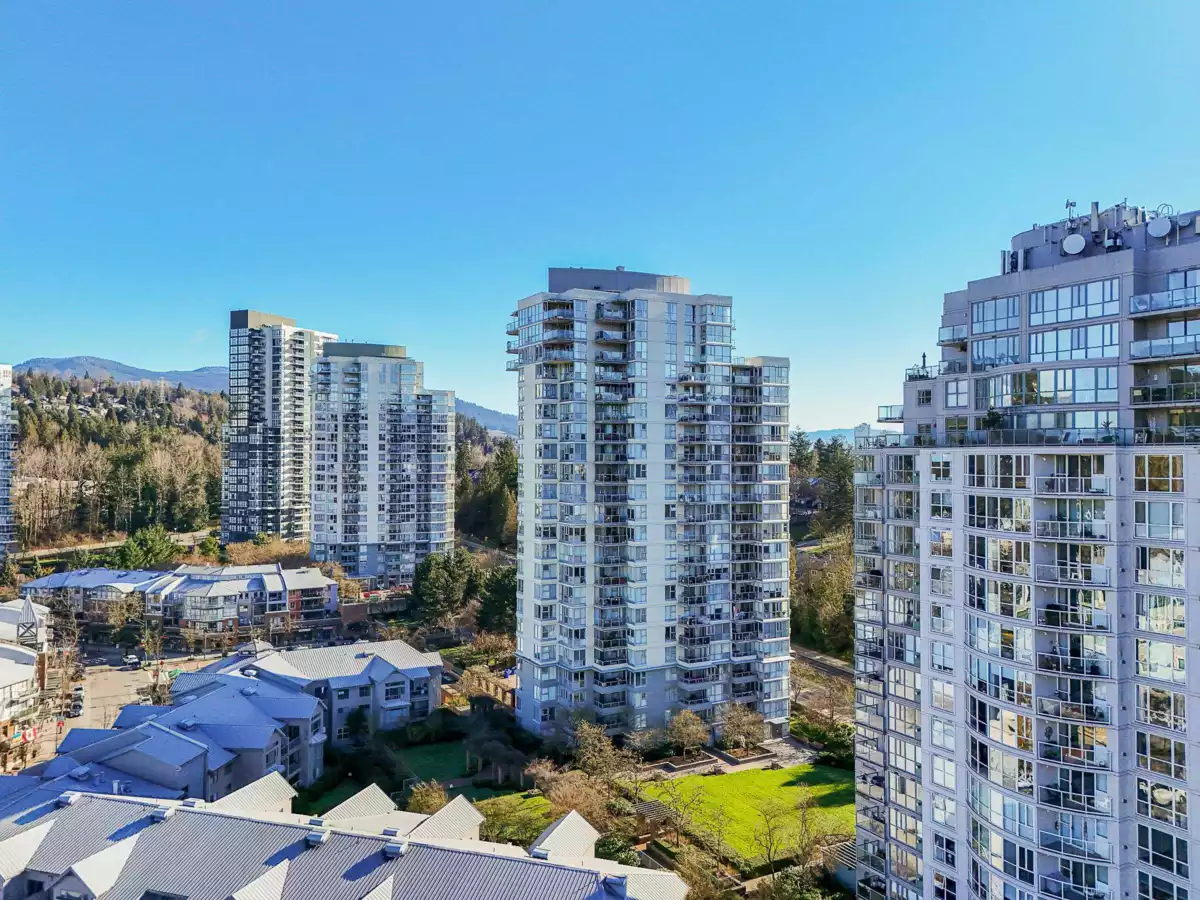 Front Yard Photo of 1806 235 Guildford Way, Port Moody, BC