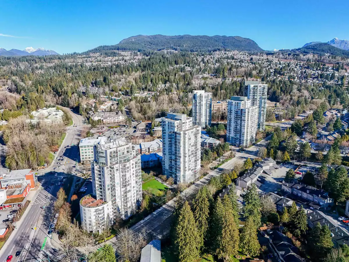 Hot Tub / Spa Photo of 1806 235 Guildford Way, Port Moody, BC