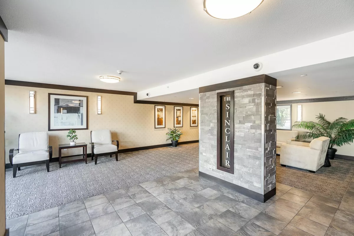 Outdoor Patio Photo of 1806 235 Guildford Way, Port Moody, BC