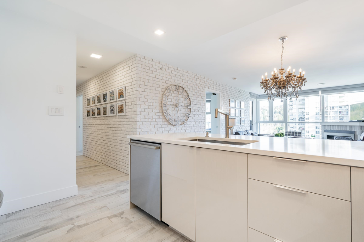 Walk-In Closet Photo of 1806 235 Guildford Way, Port Moody, BC