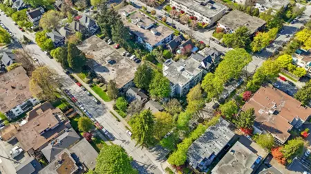 Aerial View of 95 E 15th Avenue, Vancouver, BC
