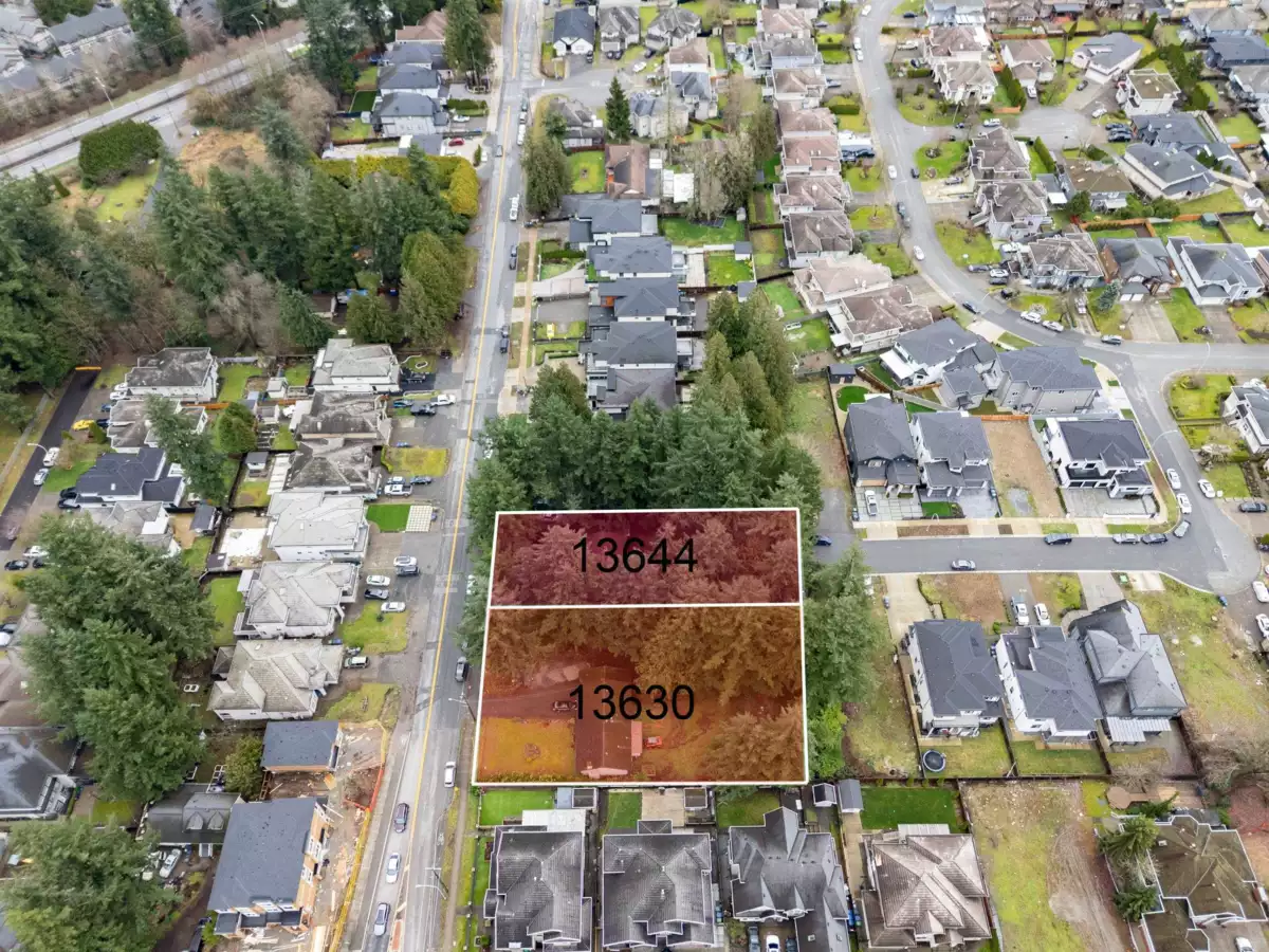 Kitchen Island Photo of 13644 60 Avenue, Surrey, BC