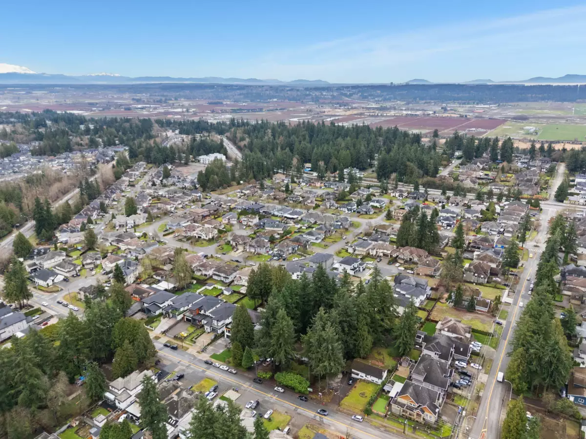 Powder Room Photo of 13644 60 Avenue, Surrey, BC