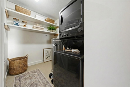 Laundry Room Photo of 303 1433 E 1st Avenue, Vancouver, BC