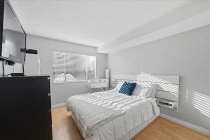 Powder Room Photo of 303 1433 E 1st Avenue, Vancouver, BC