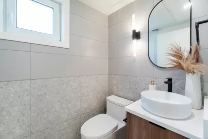 Mudroom Photo of 122 1552 E 3rd Avenue, Vancouver, BC