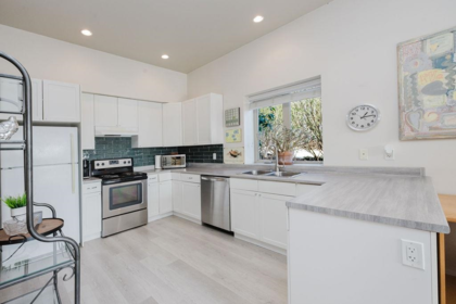Garage Interior Photo of 6260 Sunrise Boulevard, Sechelt, BC